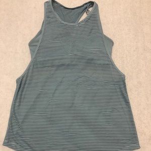 Lululemon Athletic Tip W/Built In Sports Bra Size 4, Color Grayish Blue